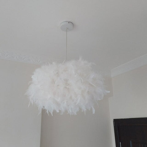Modern Luxury Feather Droplight Romantic Hanging Dome Lamp Lamparas Pendant Luminaria Chandelier For Living Room Bedroom